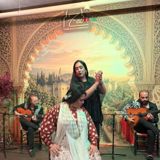 Auténtico Espectáculo de Flamenco en Tablao Flamenco Zawi Granada 5