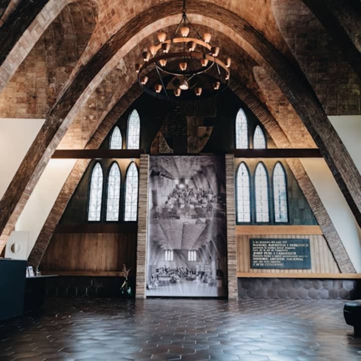 Bodega Codorníu: Visita guiada + Cata de cava