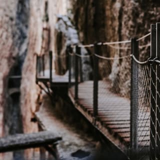 Caminito del Rey: Visita guiada en italiano + Autobús de ida desde El Chorro 5