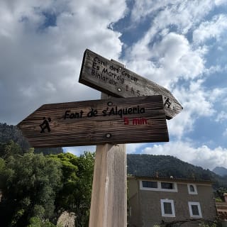 Sierra de Tramuntana hike with small picnic 17