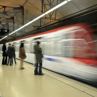 Hola Barcelona: Tarjeta de transporte público 26