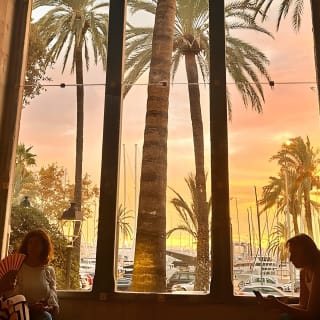 Palma Old Town & Market Walking Tour with Wine, Ham & Cheese 10