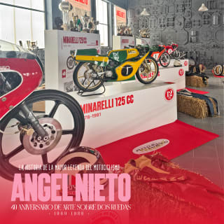 Visitas guiadas al showroom de coches Retromobile 5