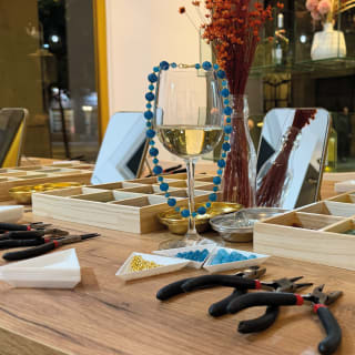 Taller de joyas con vino - Winers 6