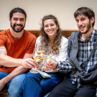 Entrada al VINSEUM con degustación de vino catalán 3