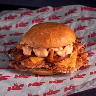 Menú Roost Chicken ( Bailén ) - Hamburguesa con patatas + bebidas y postre o café 4