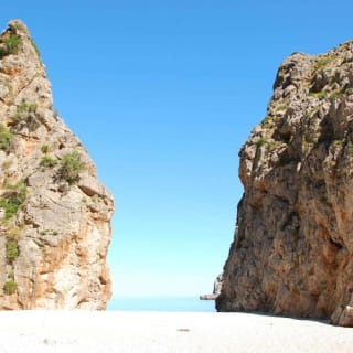 Recorrido por la isla de Mallorca: Autobús, tren, tranvía y barco 22